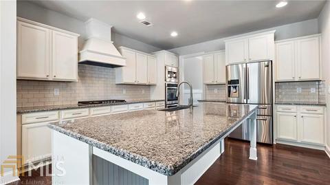 3217 Sweetleaf Ln, Buford, GA 30519 photo 4