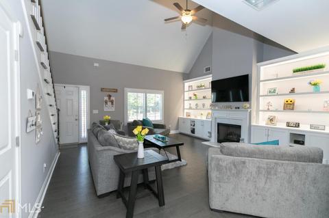4484 Driftwater Rd, Duluth, GA 30096 photo 4