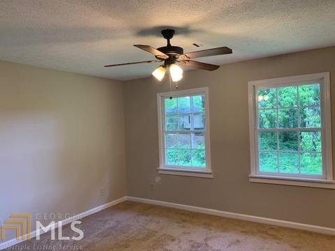 163 12th St, Barnesville, GA 30204 photo 7