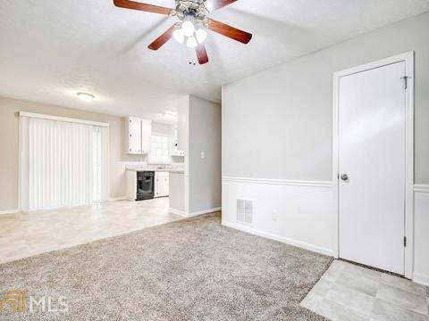 6394 Veracruse Dr, Morrow, GA 30260 photo 4