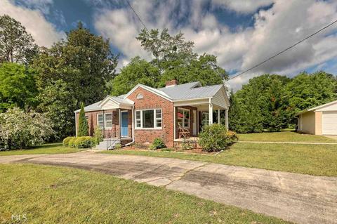 762 Rose Ln, Toccoa, GA 30577 photo 5