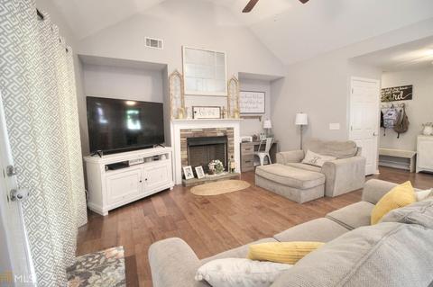 102 Cedar Ridge Dr, Lagrange, GA 30241 photo 9