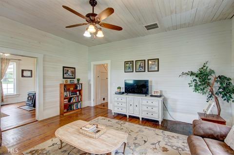 1467 Leon Ellis Rd, Hull, GA 30646 photo 5