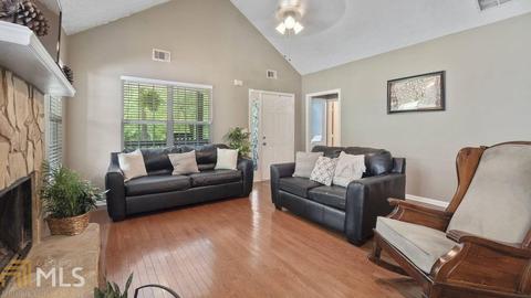 208 Millstone Dr, Commerce, GA 30530 photo 4