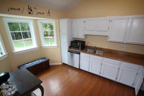 106 Twelve Oaks Dr, Lagrange, GA 30241 photo 5