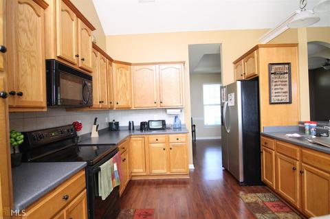 105 Dovecot Dr, Warner Robins, GA 31088 photo 12