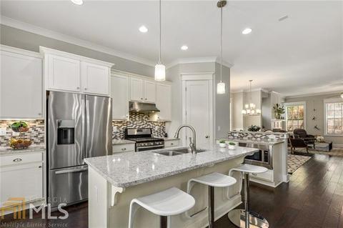 3345 Turngate Ct, Chamblee, GA 30341 photo 4