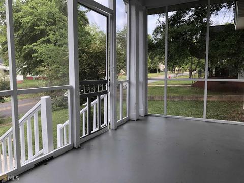 422 E St, Thomaston, GA 30286 photo 2