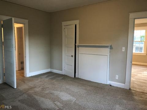 422 E St, Thomaston, GA 30286 photo 7