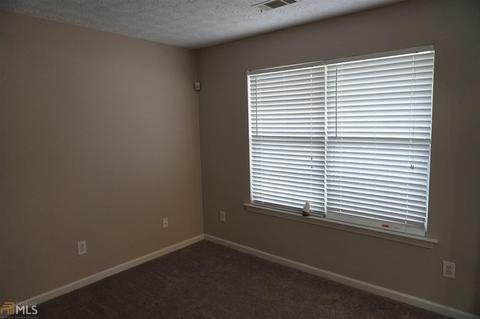 10640 Wimbelton Ct, Hampton, GA 30228 photo 4