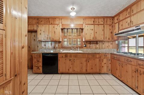 380 South Dr, Hampton, GA 30228 photo 11