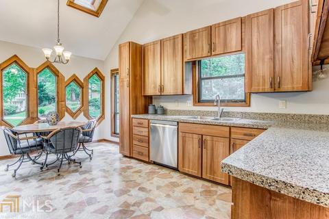 4988 Dillards Mill Way, Peachtree Corners, GA 30096 photo 12