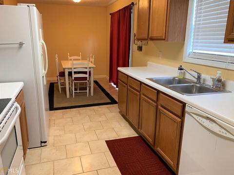 161 Edgemont Dr, Lagrange, GA 30240 photo 2