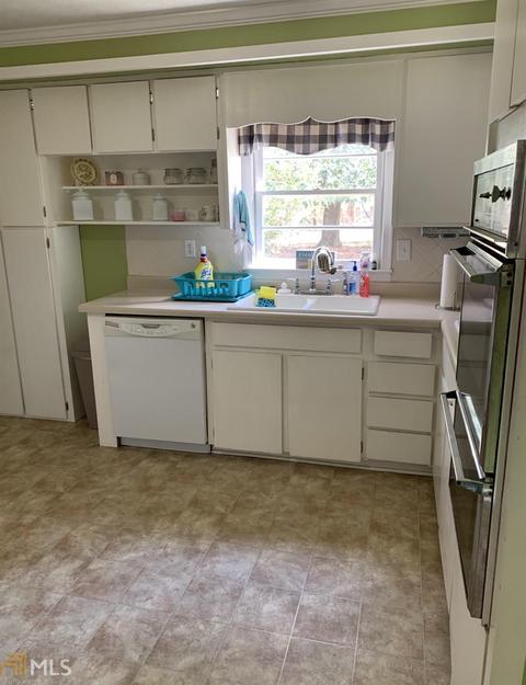 211 Pinehurst Dr, Dublin, GA 31021 photo 7
