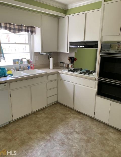 211 Pinehurst Dr, Dublin, GA 31021 photo 8