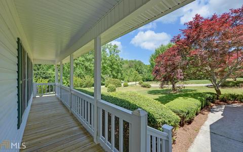 125 Chase Summit Ln, Cornelia, GA 30531 photo 2