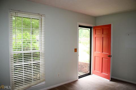 220 Avondale Dr, Lagrange, GA 30241 photo 9