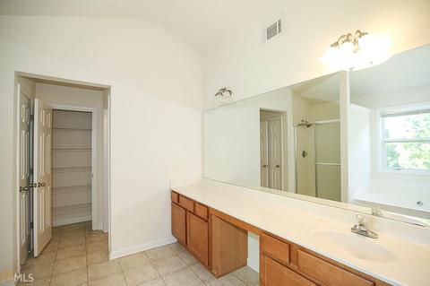 1933 Executive Dr, Duluth, GA 30096 photo 28