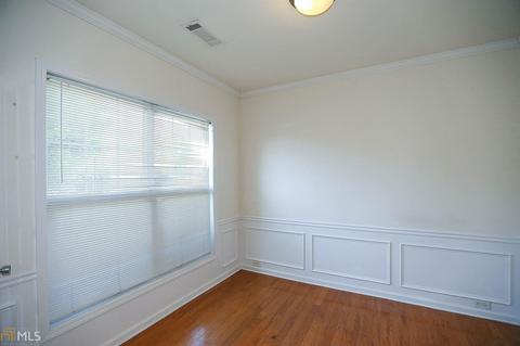 1933 Executive Dr, Duluth, GA 30096 photo 5