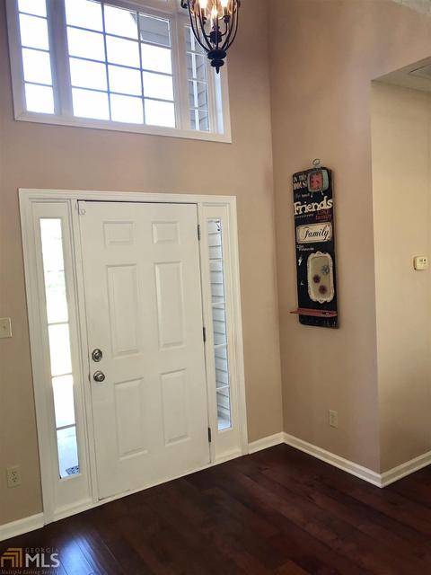 110 Richmond Dr, Lagrange, GA 30240 photo 4