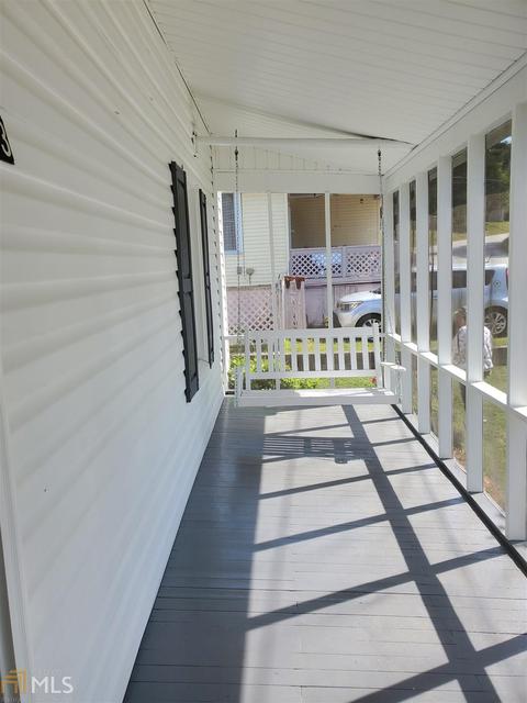 33 Poplar St, Porterdale, GA 30014 photo 3