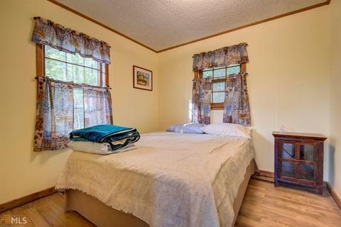136 Gentry Ln, Tiger, GA 30576 photo 11