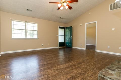 51 Greenville Ct, Hampton, GA 30228 photo 4