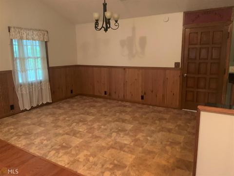 2633 Bartley Rd, Lagrange, GA 30240 photo 4