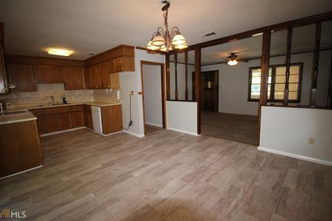 109 Weaver Rd, Warner Robins, GA 31093 photo 6