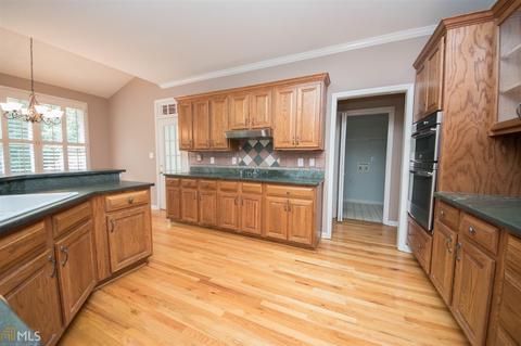 110 Bennington Pass, Tyrone, GA 30290 photo 23