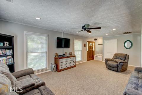 717 Della Slaton Rd, Comer, GA 30629 photo 11