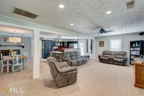 717 Della Slaton Rd, Comer, GA 30629 photo 12