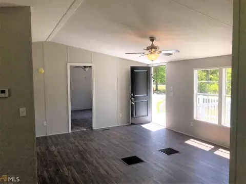 200 Midway Rd, Barnesville, GA 30204 photo 7