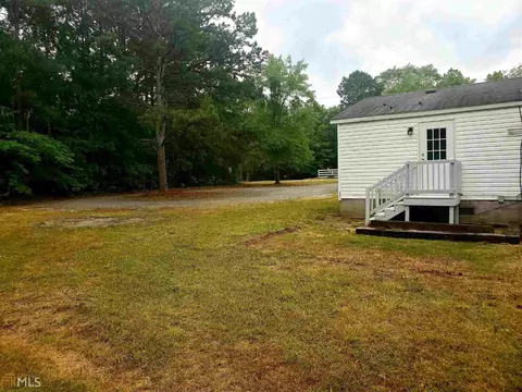200 Midway Rd, Barnesville, GA 30204 photo 3