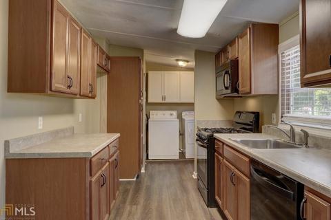 273 Aldora St, Barnesville, GA 30204 photo 6
