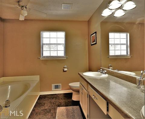 75 Summer Ln, Covington, GA 30016 photo 11