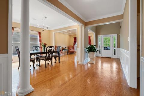 2533 Walnut Tree Ln, Buford, GA 30519 photo 3