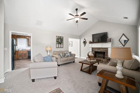 207 Brookside Dr, Lula, GA 30554 photo 4
