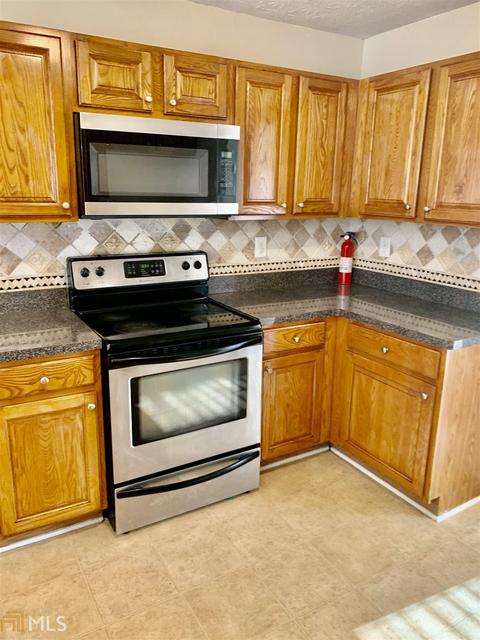 110 Heaton Dr, Covington, GA 30016 photo 11
