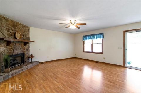 18 Farmbrook Dr, Cartersville, GA 30120 photo 7