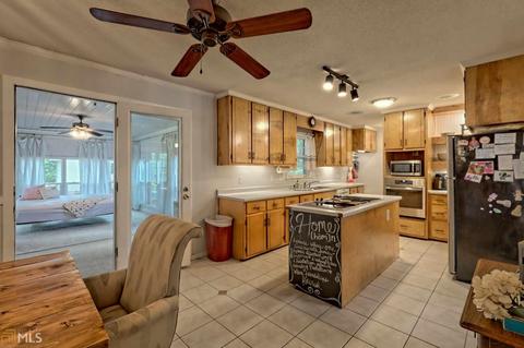 167 Pine Valley Dr, Toccoa, GA 30577 photo 9
