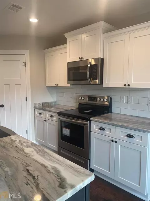 115 Locks Heath Ct, Perry, GA 31069 photo 5