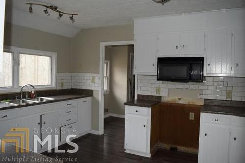393 Crawford Cir, Toccoa, GA 30577 photo 7