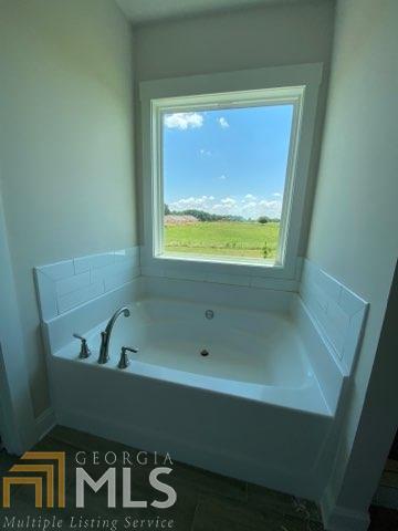 96 Perkins Ct, Winder, GA 30680 photo 18