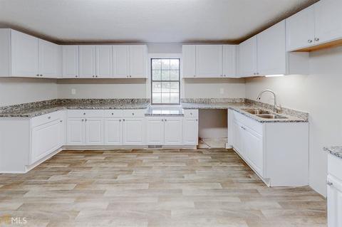 2987 Rex Rd, Rex, GA 30273 photo 9