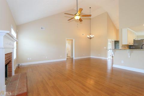 2000 Graybrook Dr, Grayson, GA 30017 photo 5
