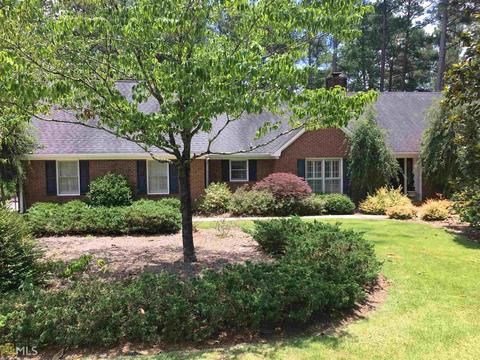 1032 Riverside Dr, Lagrange, GA 30240 photo 1