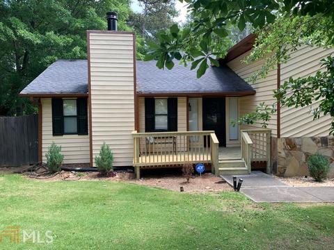 2468 N Three Bars Dr, Grayson, GA 30017 photo 4
