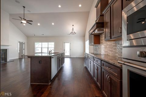 405 Mountain Dr, Monroe, GA 30655 photo 9