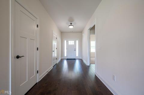 405 Mountain Dr, Monroe, GA 30655 photo 4